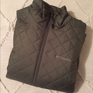 Green women's Columbia jacket